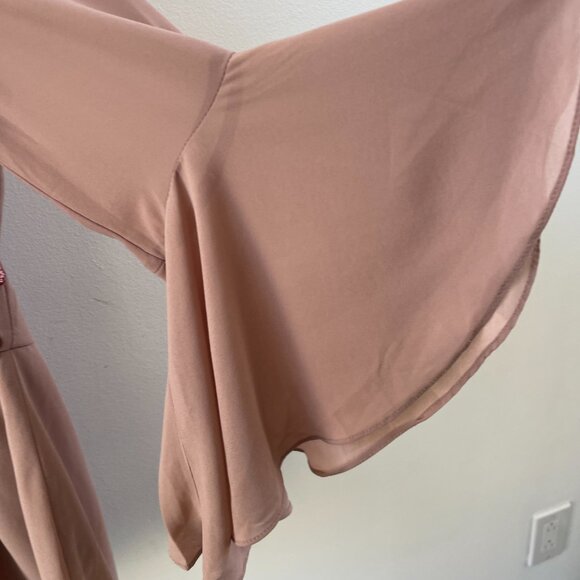 Romper pink/tan shorts and long sleeves size S - Picture 7 of 8